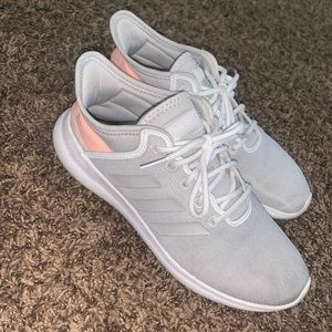 Adidas cloud foam shoes
